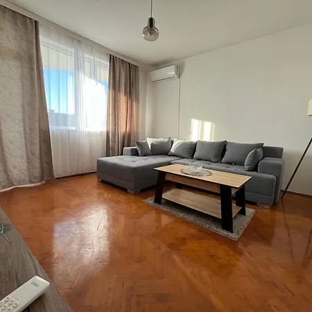 Stojanovic Apartment